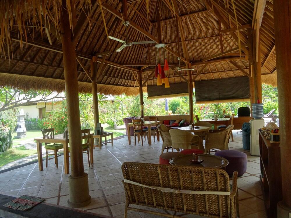 Sunia Loka Bungalows & Dive Center Pemuteran Екстериор снимка