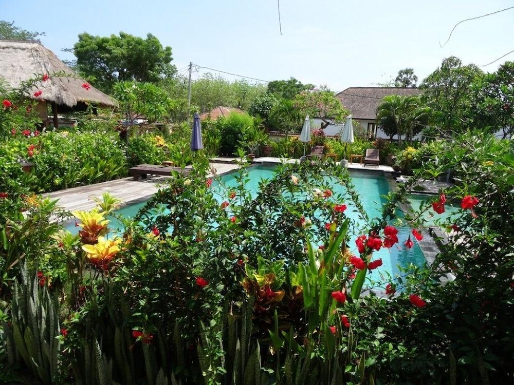 Sunia Loka Bungalows & Dive Center Pemuteran Екстериор снимка
