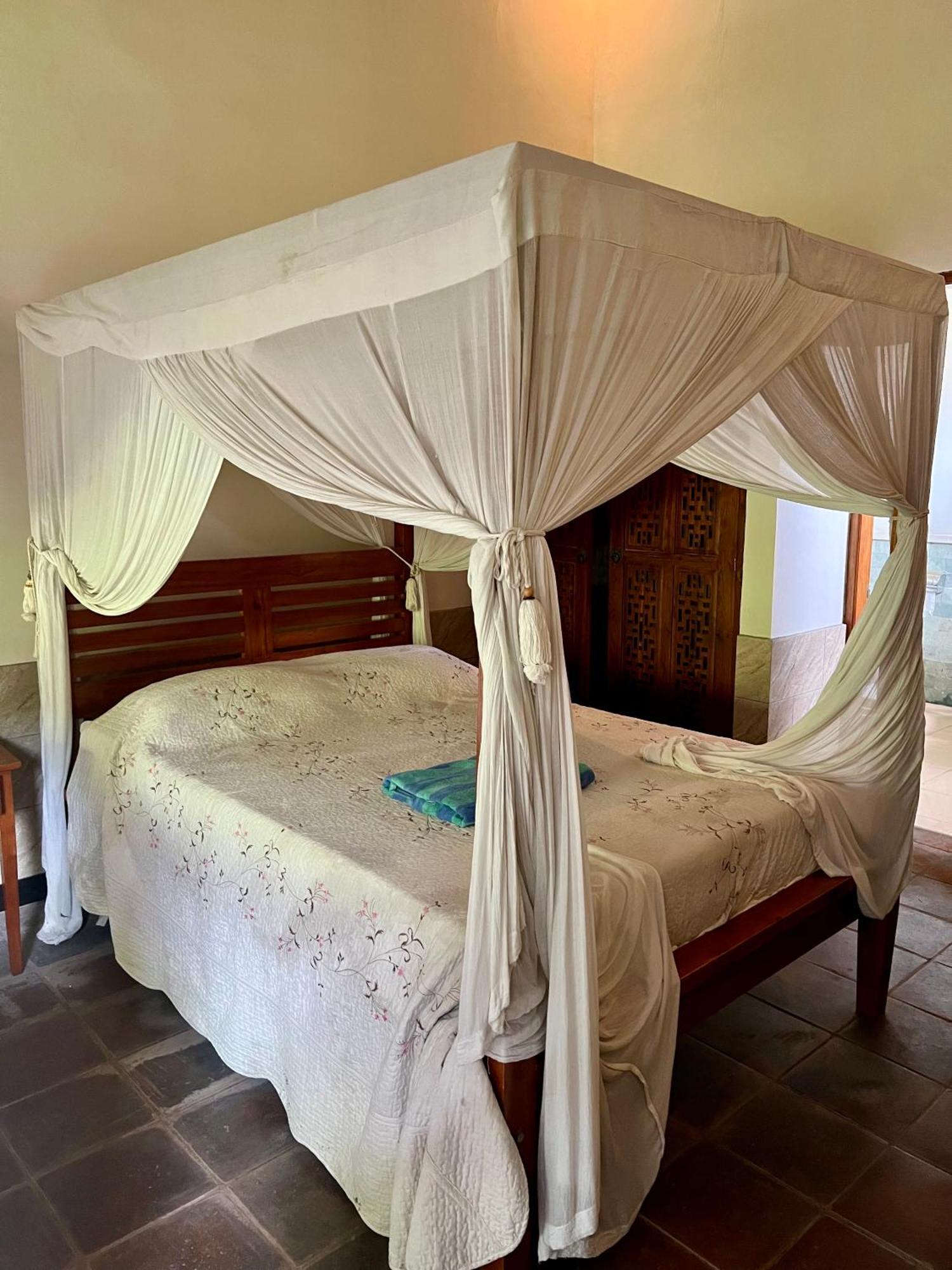 Sunia Loka Bungalows & Dive Center Pemuteran Екстериор снимка