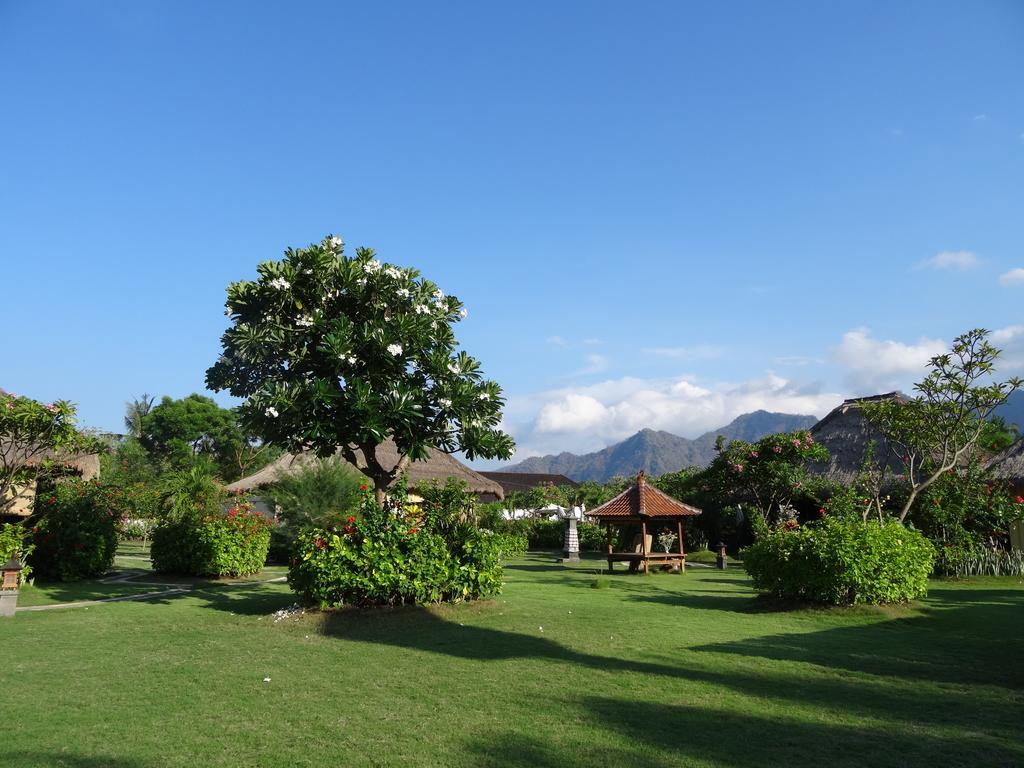 Sunia Loka Bungalows & Dive Center Pemuteran Екстериор снимка